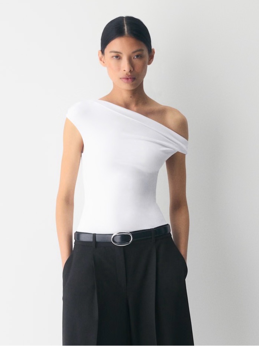 Aritzia Original Contour Ravish Top